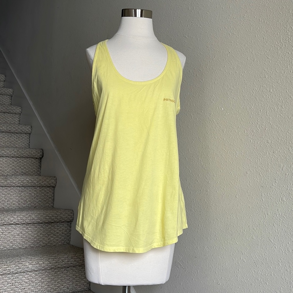 Patagonia Sz M Women’s Yellow Razor Back Tank